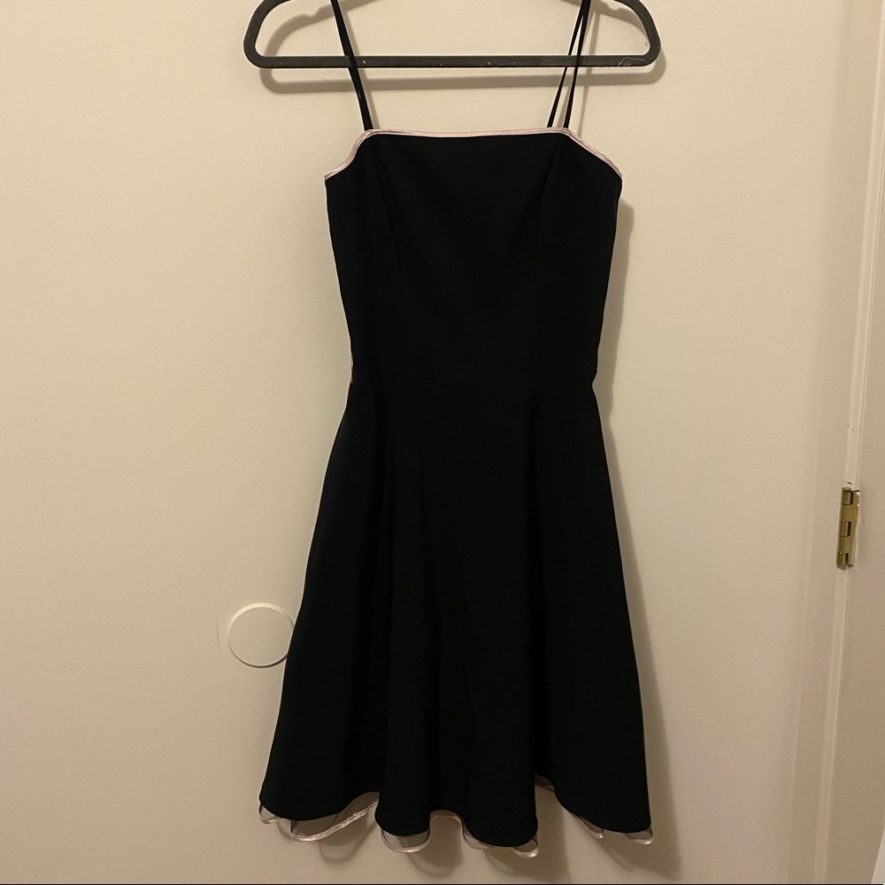 Black and Pink Semi Formal Knee-length Dress